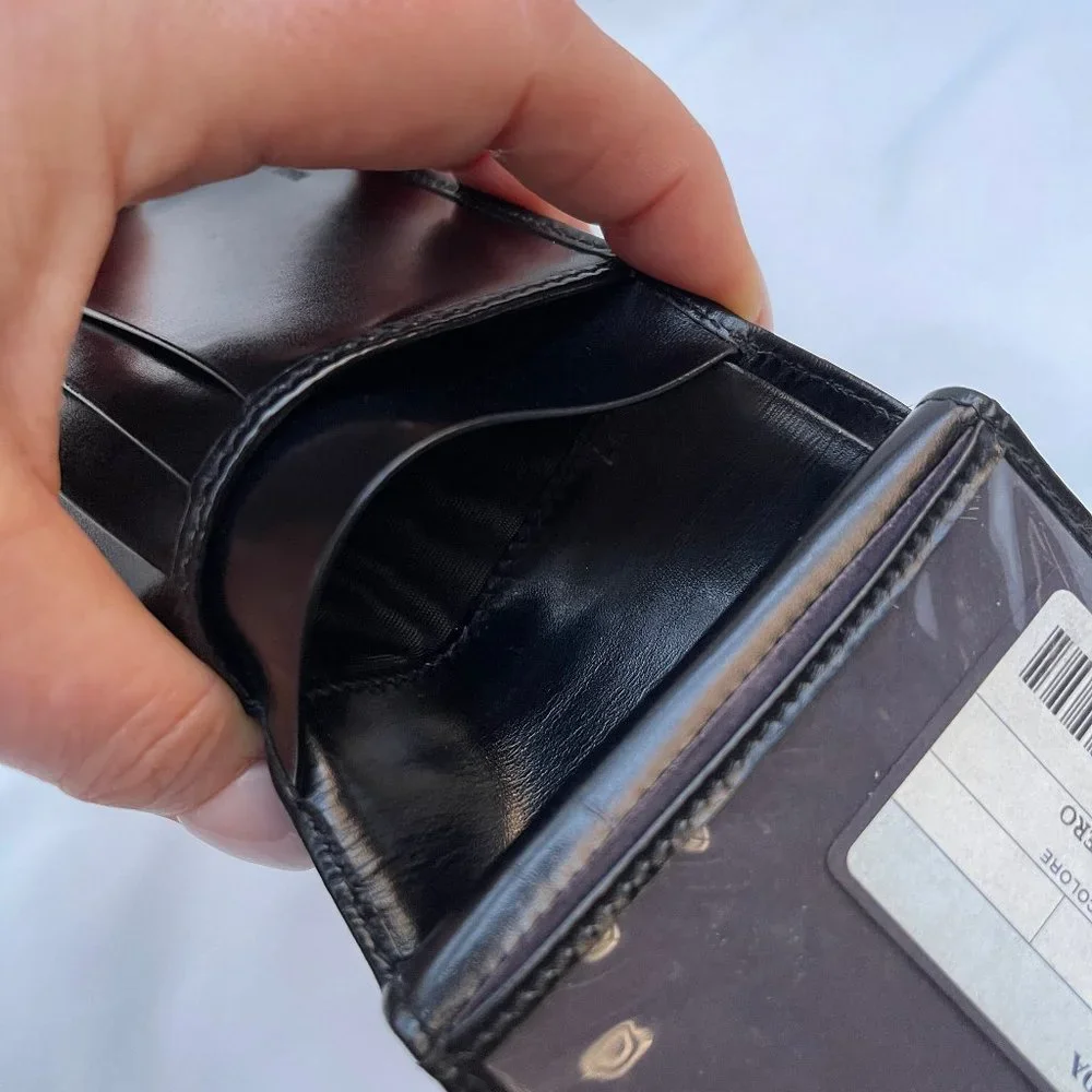 Auc Prada Black Pat Leather Three Fold ID Wallet Vintage